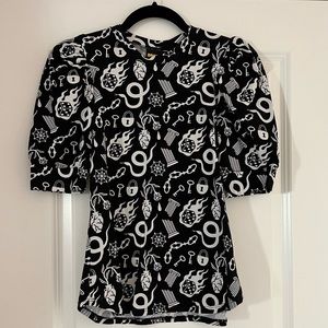 NWT Nooworks Odin Puff Top Small